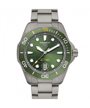 TAGHeuer Aquaracer Professional 300 Titanium