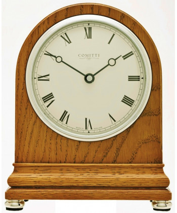 Quartz desk clock in wood